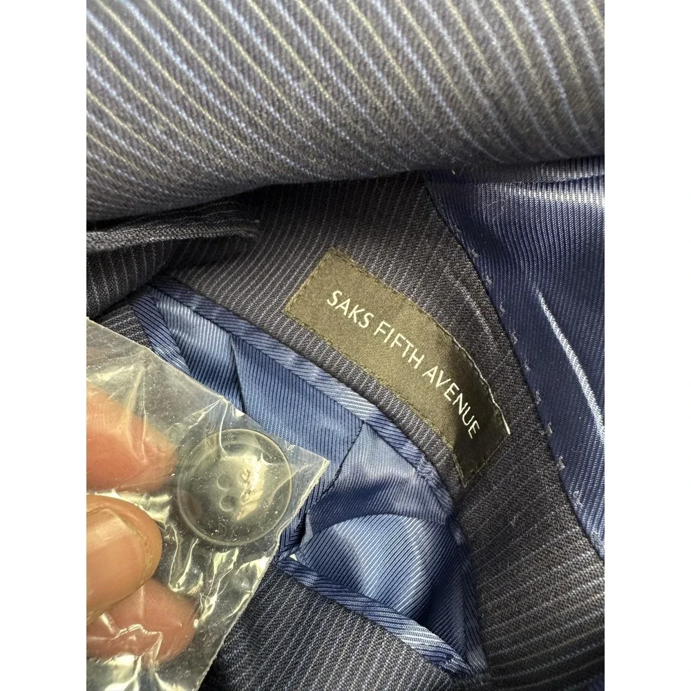 Saks Fifth Avenue Blazer Mens 38 Blue Wool Trim Fit Pinstripe Suit Jacket